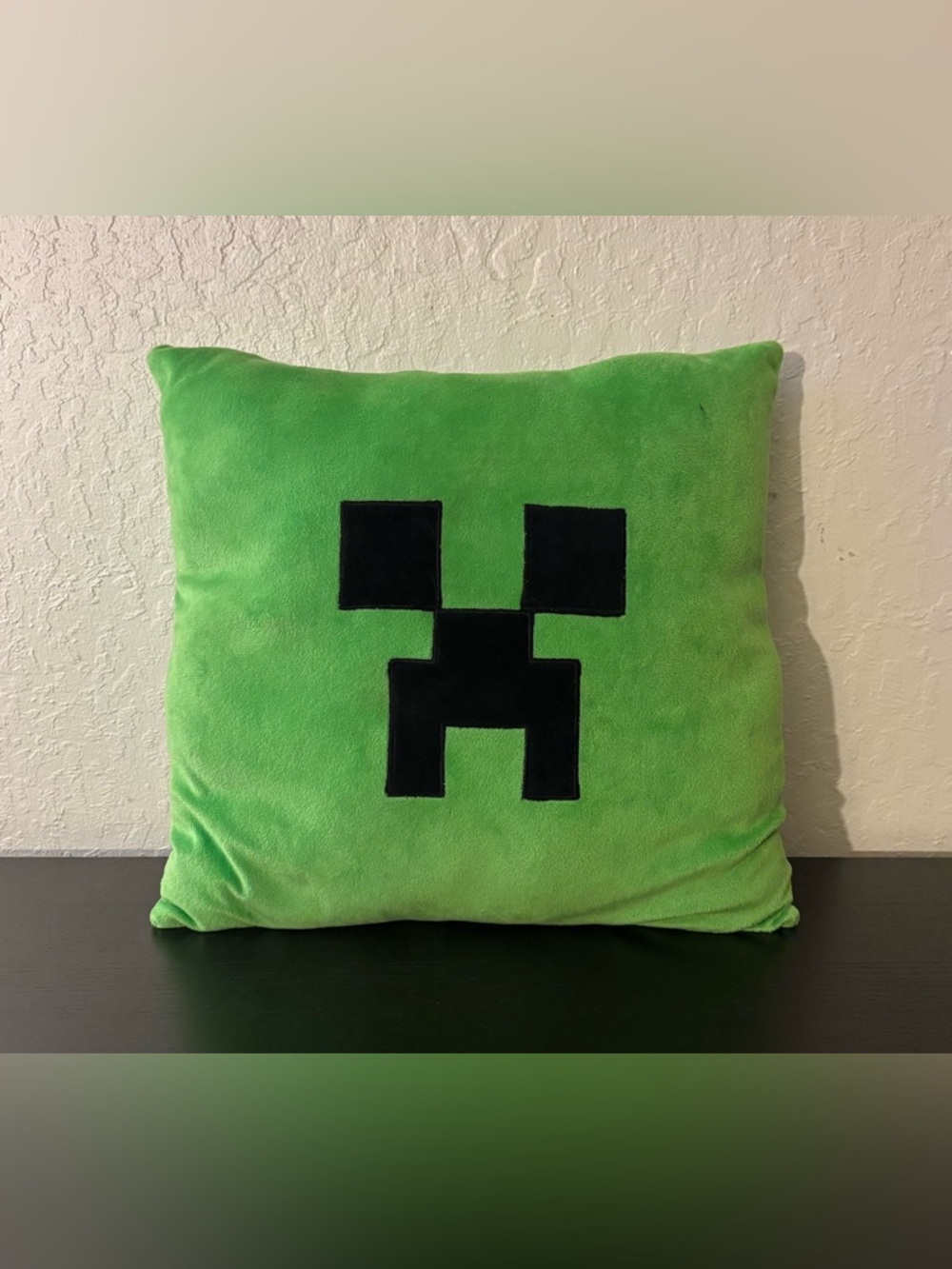 RARE EXCLUSIVE Creeper Green Plush Pillow Minecraft Stuffed Animal Toy 14”X 15”